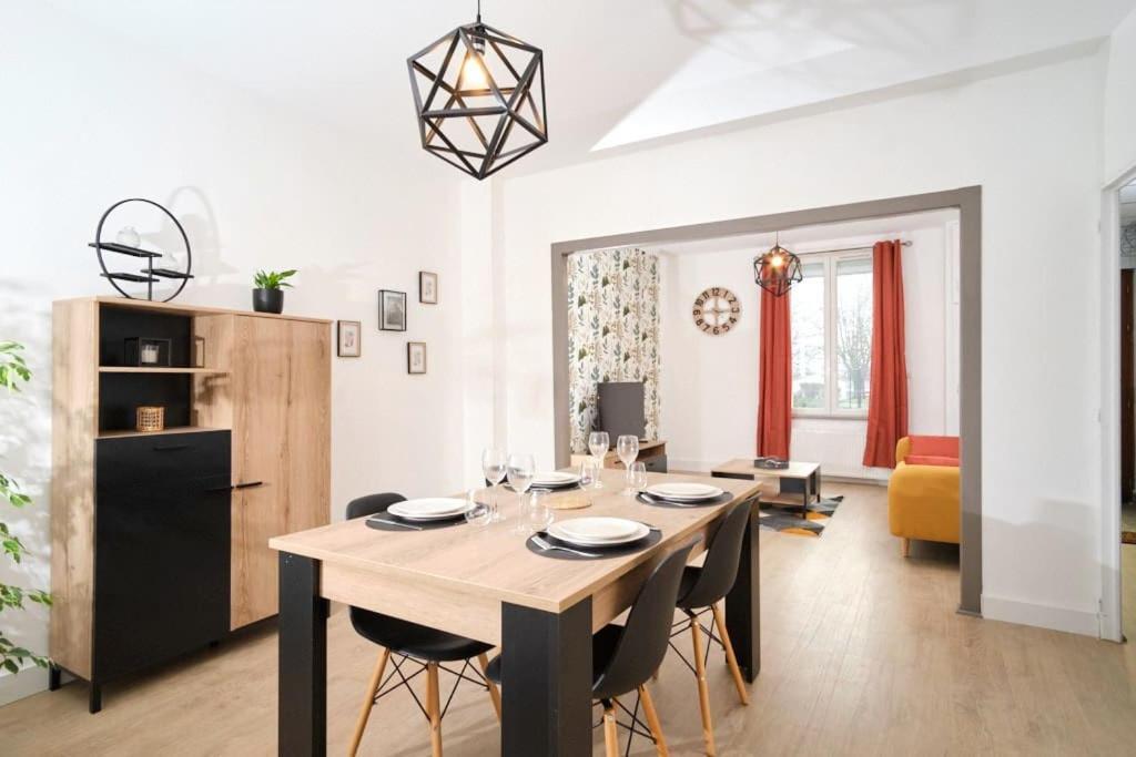 Maison 2 Chambres, Jardin 레텔 외부 사진